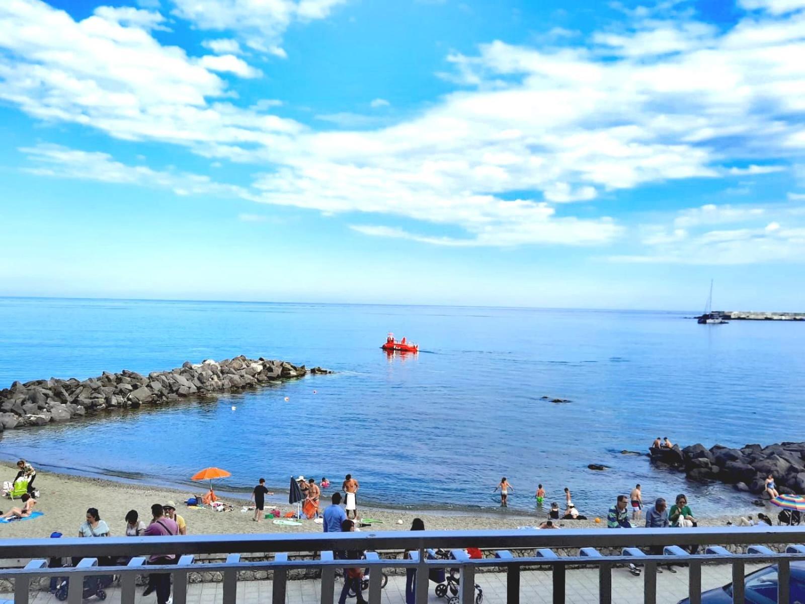 Appartamento Arcadia Golden Bay Giardini Naxos Esterno foto