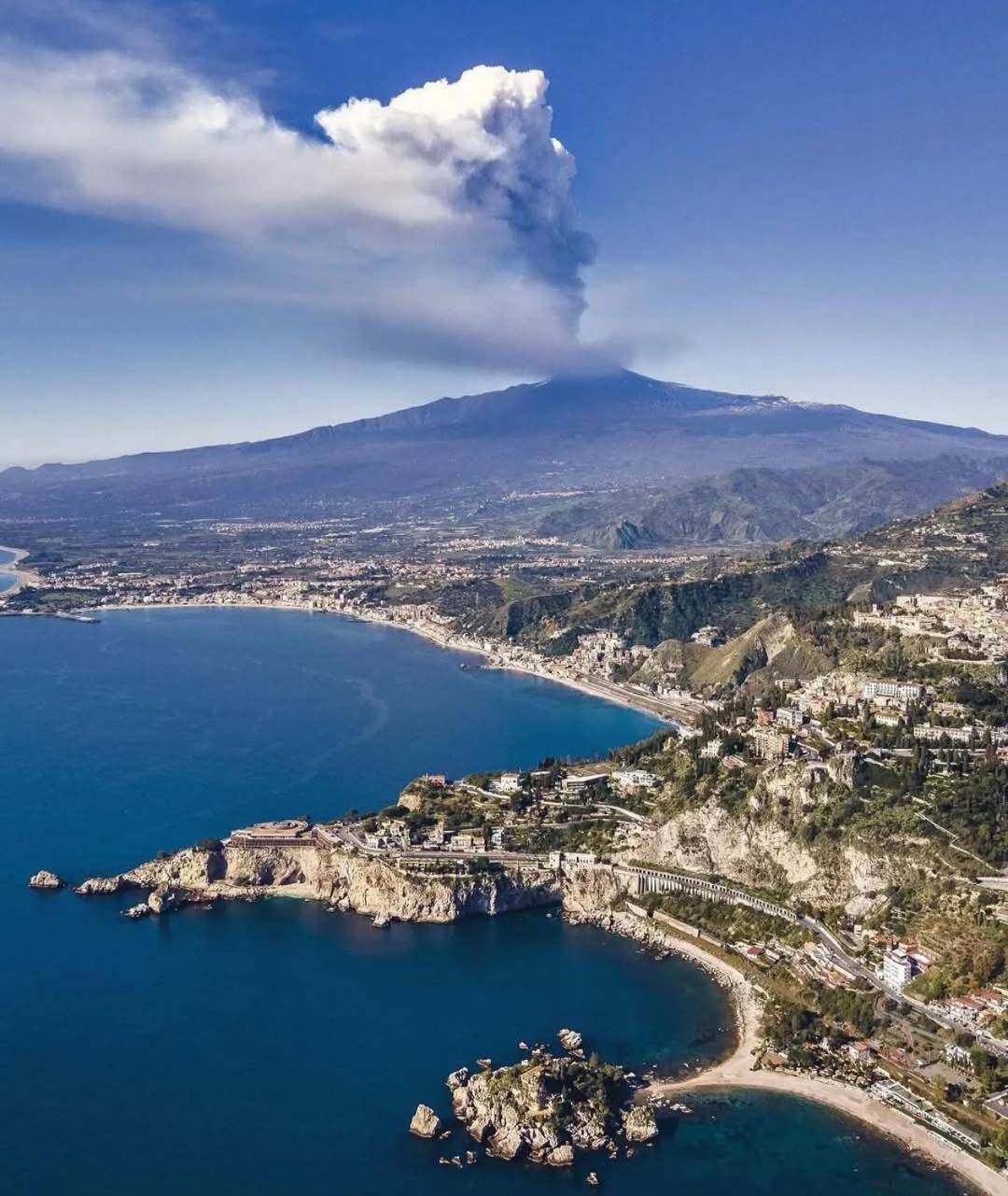Appartamento Arcadia Golden Bay Giardini Naxos Esterno foto